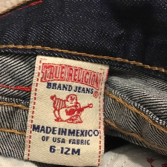 True Religion 2 Piece set size 6-12 months - Picture 8 of 9